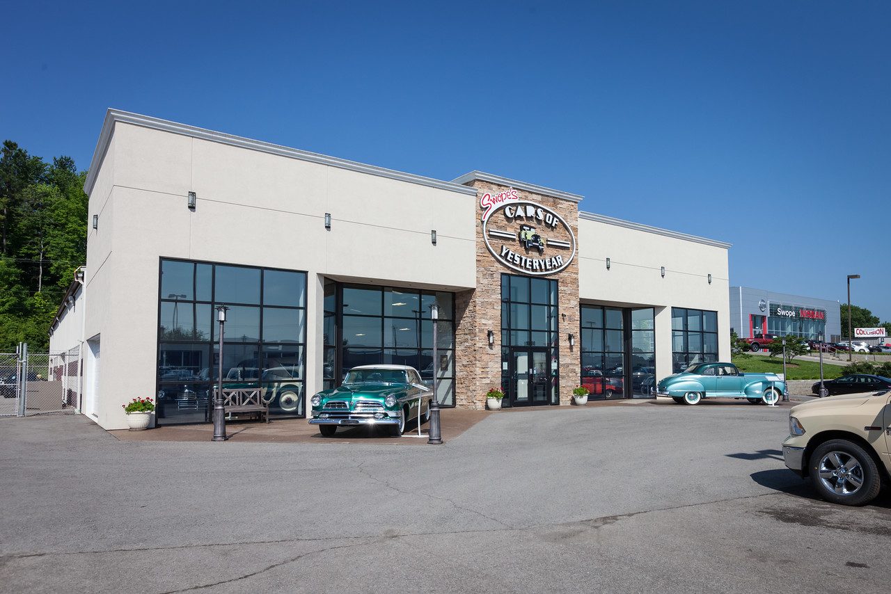 Swope’s Cars of Yesteryear Museum on North Dixie Avenue, Elizabethtown, Kentucky